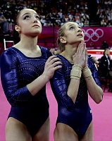 Губернатор, спаси школу Виктории Комовой!