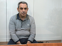 Генерал Муминджанов погорел на головных уборах. Его судят в Воронеже за взятку от местного бизнесмена Требунских