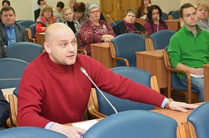 Общественность во главе с Константином Квасовым добивается возврата всенародных выборов мэра Воронежа
