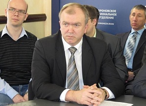 Новоусманский префект Чернышов и областной чиновник Измалков не смогли дестабилизировать обстановку в Воронежской области