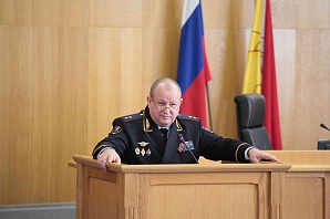 Генерал-лейтенанту Александру Сысоеву во главе воронежской полиции дают не больше двух месяцев