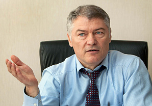 Воронежский вице-премьер Виктор Логвинов объяснил аграриям, как избежать внимания правоохранительных структур
