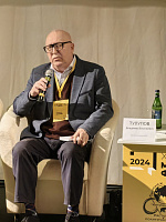 Чёрная метка. Студенты приговорили журфак ВГУ к закрытию, а декана Тулупова - к отставке и изгнанию из стен вуза