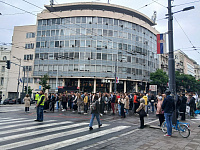 Митинги протеста в Сербии: памятник Стефану Немане как символ раскола общества