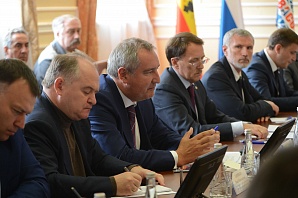 Отец-основатель «Родины», вице-премьер РФ Дмитрий Рогозин посетил Воронеж, чтобы поддержать партию и ее лидера Алексея Журавлева