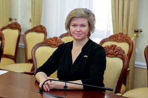 Губернатор Александр Гусев сделал ставку на Ветер после трех неудачных попыток найти замену Алексею Карякину