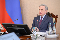 � 9 ��� � �������� ����������� ��������� � ����������, ������� � 1942 ���� ���������� ��������� ��� ������������